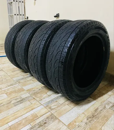 Jogo pneus 215 60 R17 Pirelli Scorpion ATR