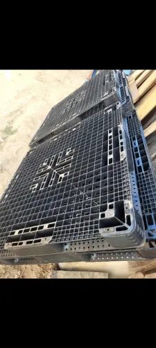 Pallet Plástico Vazado 