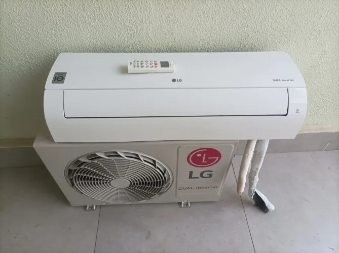 Vendo ar condicionado 11 mil btu LG Dual inverter instalado