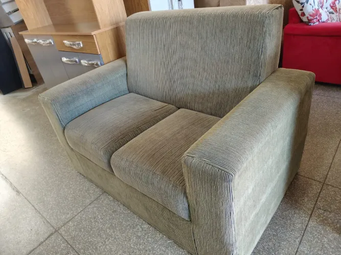 Sofá 2 lugares simples usado ((ENTREGO GRATIS))