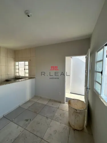 Casa para venda com 32 m² e 1 quarto em Parque Jaraguá, Bauru - SP