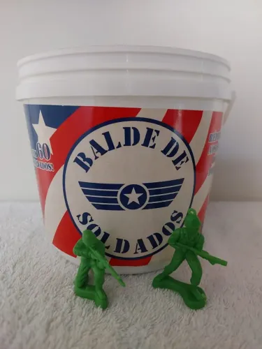 Balde de Soldadinhos Toy Story Disney Pixar 60 Peças Completo