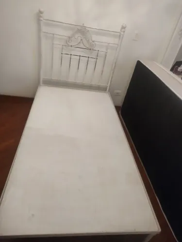 Cama solteiro king provençal, sem colchão!