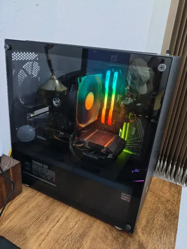 PC GAMER RYZEN 5 5600 | RX 6600 | 16GB RAM