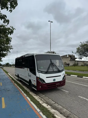 Microônibus - Motor MWM X10
