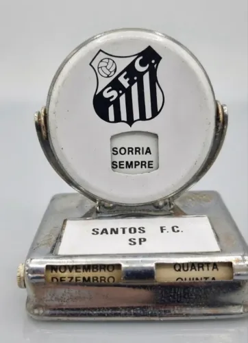 ANTIGO CALENDÁRIO DE MESA DO SANTOS FC
