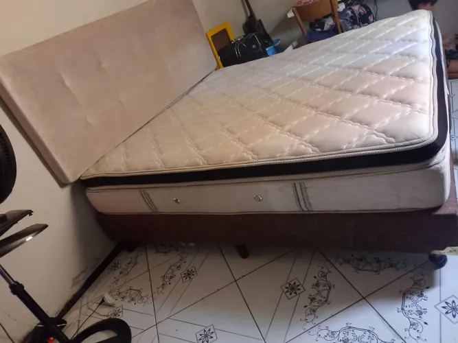 Cama super king + cabeceira