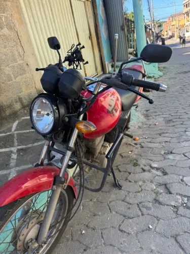 Vendo moto CG 125 2011 - não aceito troca
