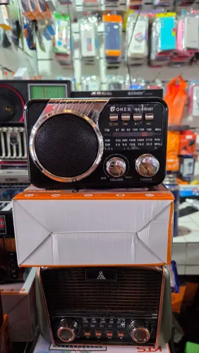 Rádio Recarregável com Pendrive, Cartão de Memória e Bluethooth 