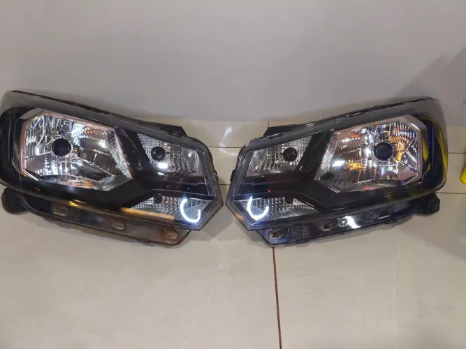 Par farol gol Saveiro Voyage g7