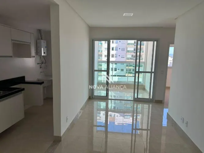 Apartamento com 2 quartos para alugar, 70 m² - Itapuã - Vila Velha/ES