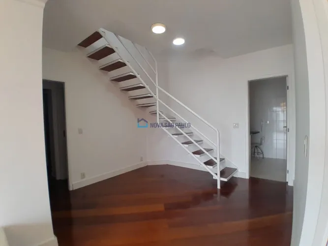 Cobertura duplex,para alugar na Saúde, próximo ao metrô São Judas.