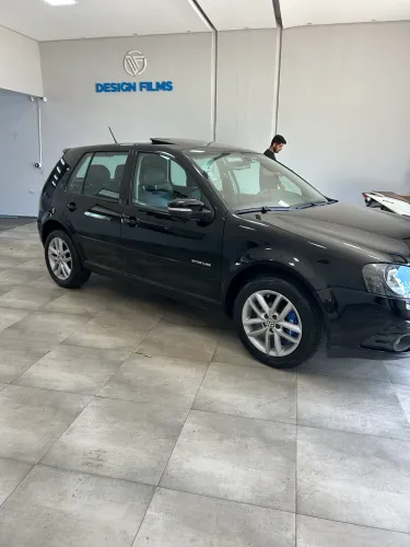 Volkswagen Golf Sportline 1.6 MI Total Flex 8V 4P 2013