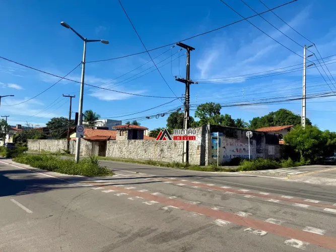 Terreno de esquina para venda 3.360m2 na Avenida Leal Lima Verde - Sapiranga - Fortaleza -