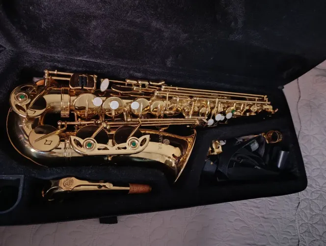 SAX ALTO JUPITER JAS767GS