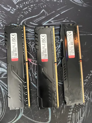 Memórias RAM Kingston DDR4 8GB | FURY Beast e HyperX Fury