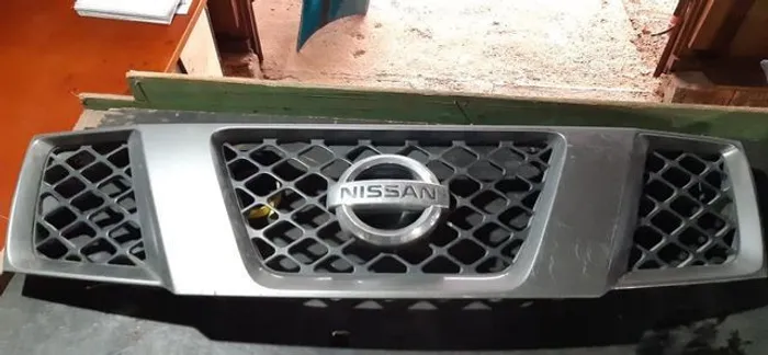 Grade Nissan Frontier Sel 2008 2009 2010 2011 12 13 Prata usada