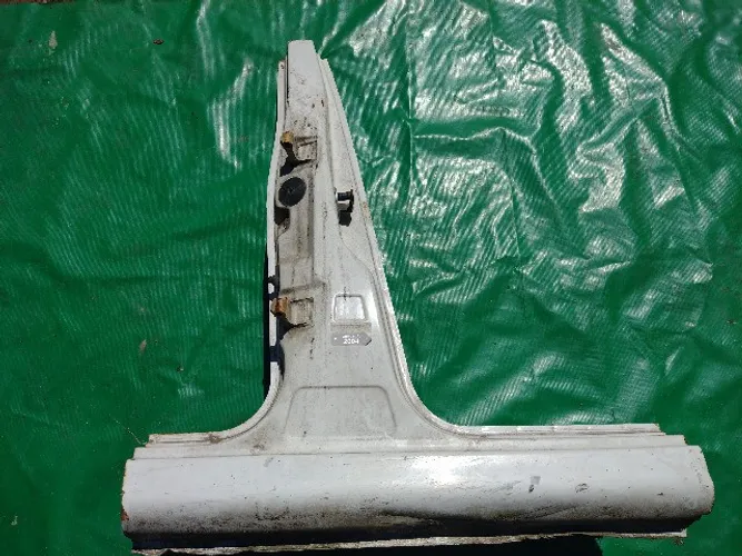 Coluna Lado Direito Vw/Gol G3/ G4 / 4 Portas.