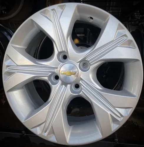 Rodas Chevrolet Onix Premier aro 15