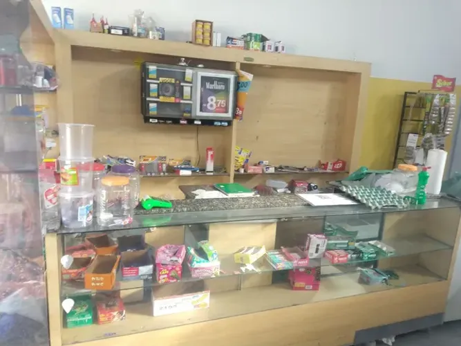 Vendo fundo de mercearia