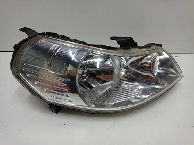 Farol Suzuki Sx4 2008 2009 2010 2011 2012 2013 2014 Direito
