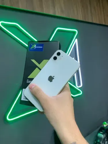 iPhone 11 branco pronta entrega - temos o melhor preço 