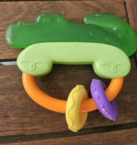 Mordedor chocalho da Fisher Price  para bebês