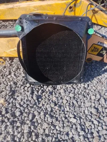 Radiador retro jcb 
