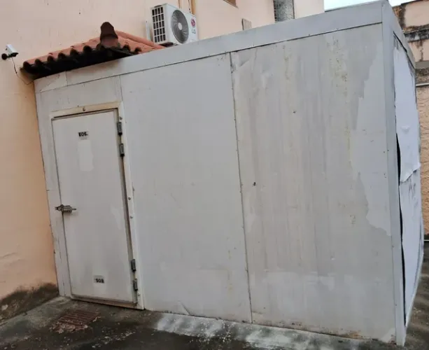 CÂMARA FRIA (C/02 PORTAS ISOTÉRMICAS)