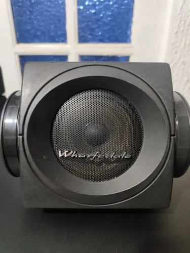 CXS Home theater Wharfedale 7cxs + Subwoofer