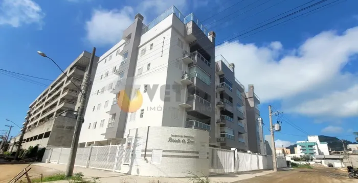 Apartamento com 2 dormitórios à venda, 56 m² por R$ 665.000,00 - Toninhas - Ubatuba/SP