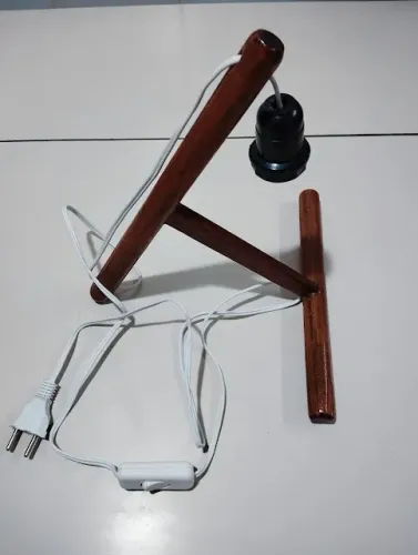 "Abajur de Cabeceira"