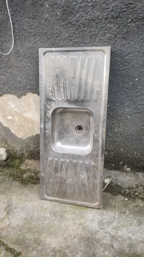 Pia de inox usada
