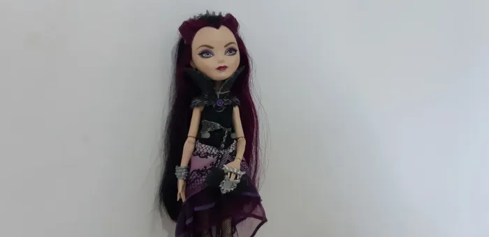Ever after high Raven Queen