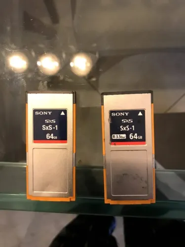 2 Cartão De Memória Sony 64gb Sxs-1
