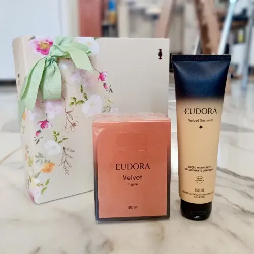 Kit Presente Eudora Velvet Perfume + Hidratante