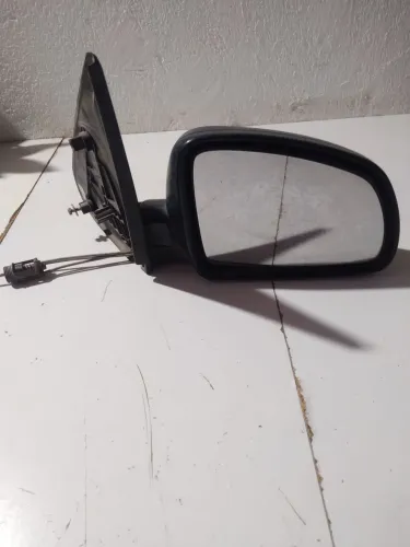 Espelho retrovisor GM meriva e Montana manual lado direito