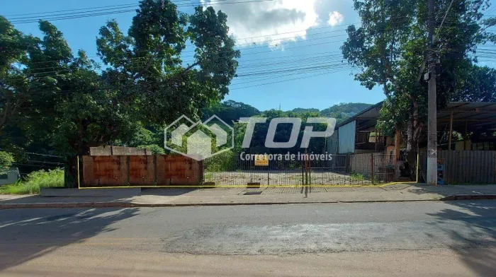 Área de terreno disponível para locação no São Geraldo