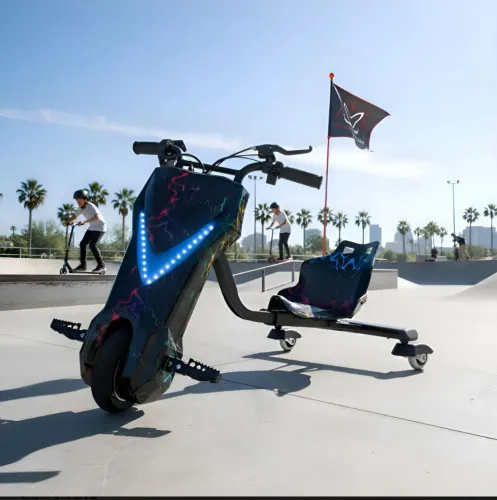 Triciclo elétrico com led e bluetooth 