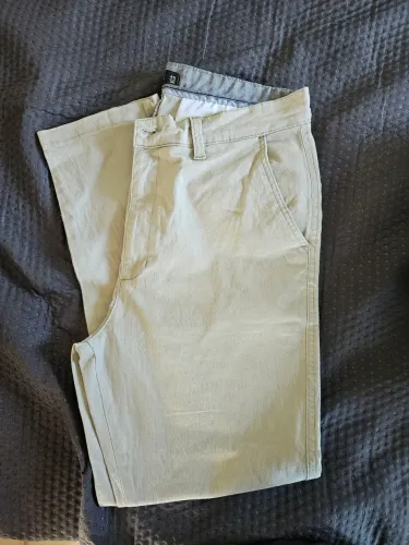 Calças N 44 e 46 Colcci e Hering 