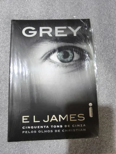 Livro Grey - Cinquenta Tons de Cinza Lacrado 