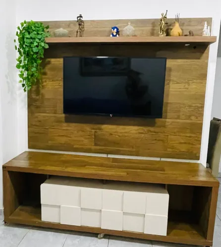 Rack home com Painel para TV Amadeirado Moderno 