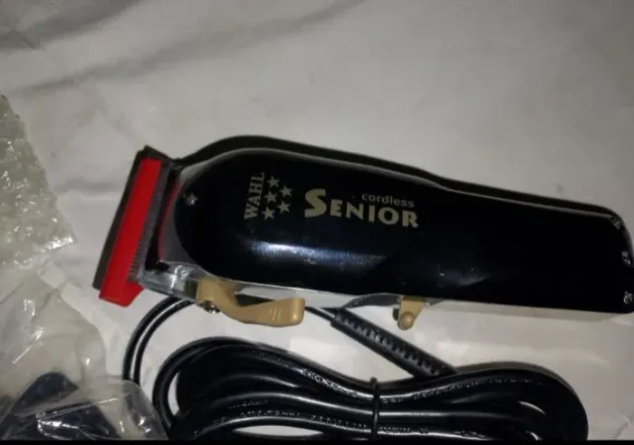 Máquina whal cordless Senior sem a caixa 