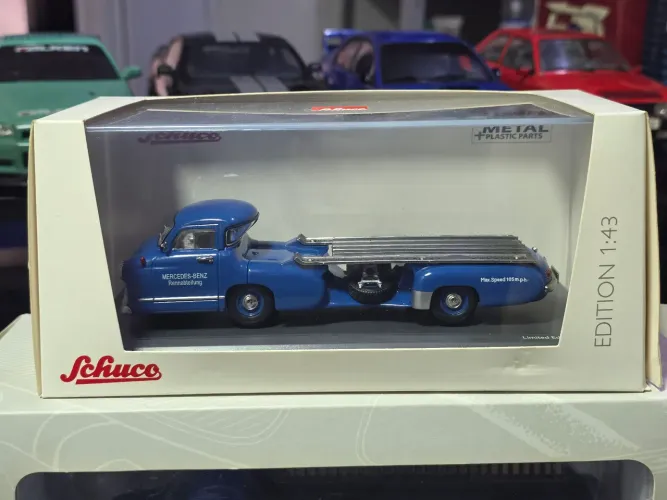 Miniatura 1:43 schuco Mercedes-Benz transporter novo