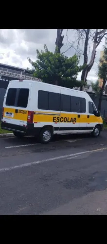 Vendo Peugeot boxer 2.3 2012/13 teto alto 20 lugares