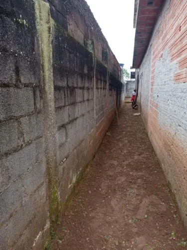 Casa e terreno em Poá pre construido