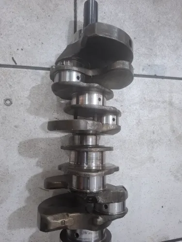 Virabrequim Sorento 3.5 usado ,temos motores.
