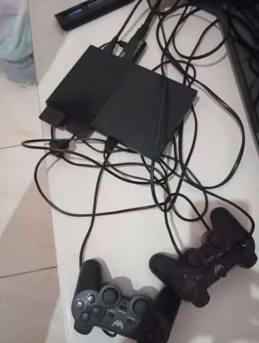 ATENÇÃO!!!! COM DEFEITO PlayStation 2 Completo - 2 Controles