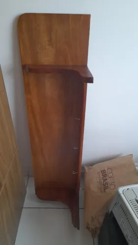 Vendo 01 Prateleira ANGELIM Madeira Maciça R$ 180,00