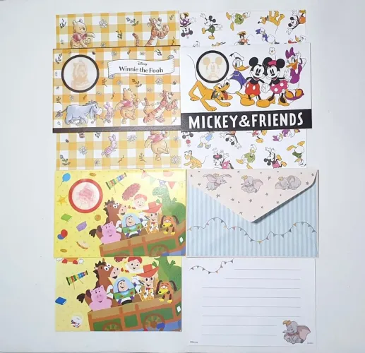 4 Papéis de Carta da Disney novos com envelopes decorados - Dumbo Toy story Pooh Mickey